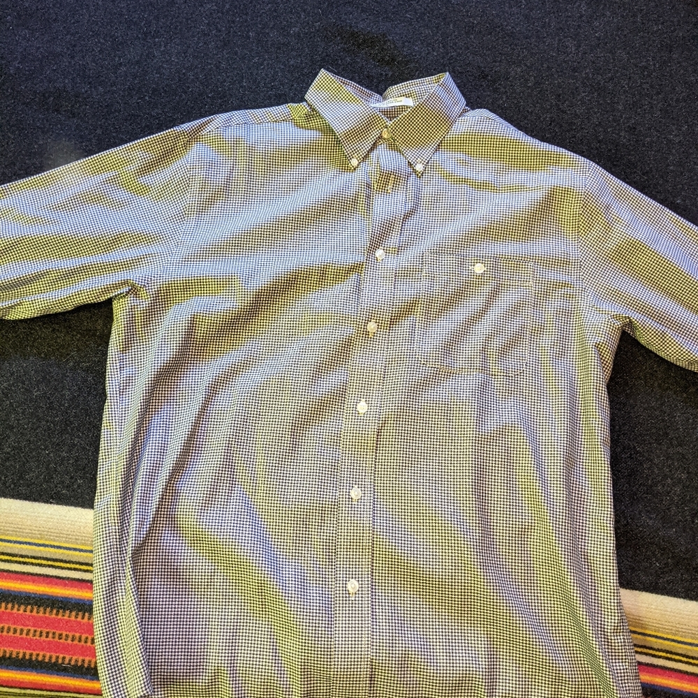 Large Orvis button down - Picture 3 of 3